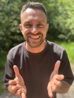 Holistisch coach Jimmy – Specialist in traumaverwerking, verslavingszorg en ADHD-begeleiding voor gevoelige zielen.